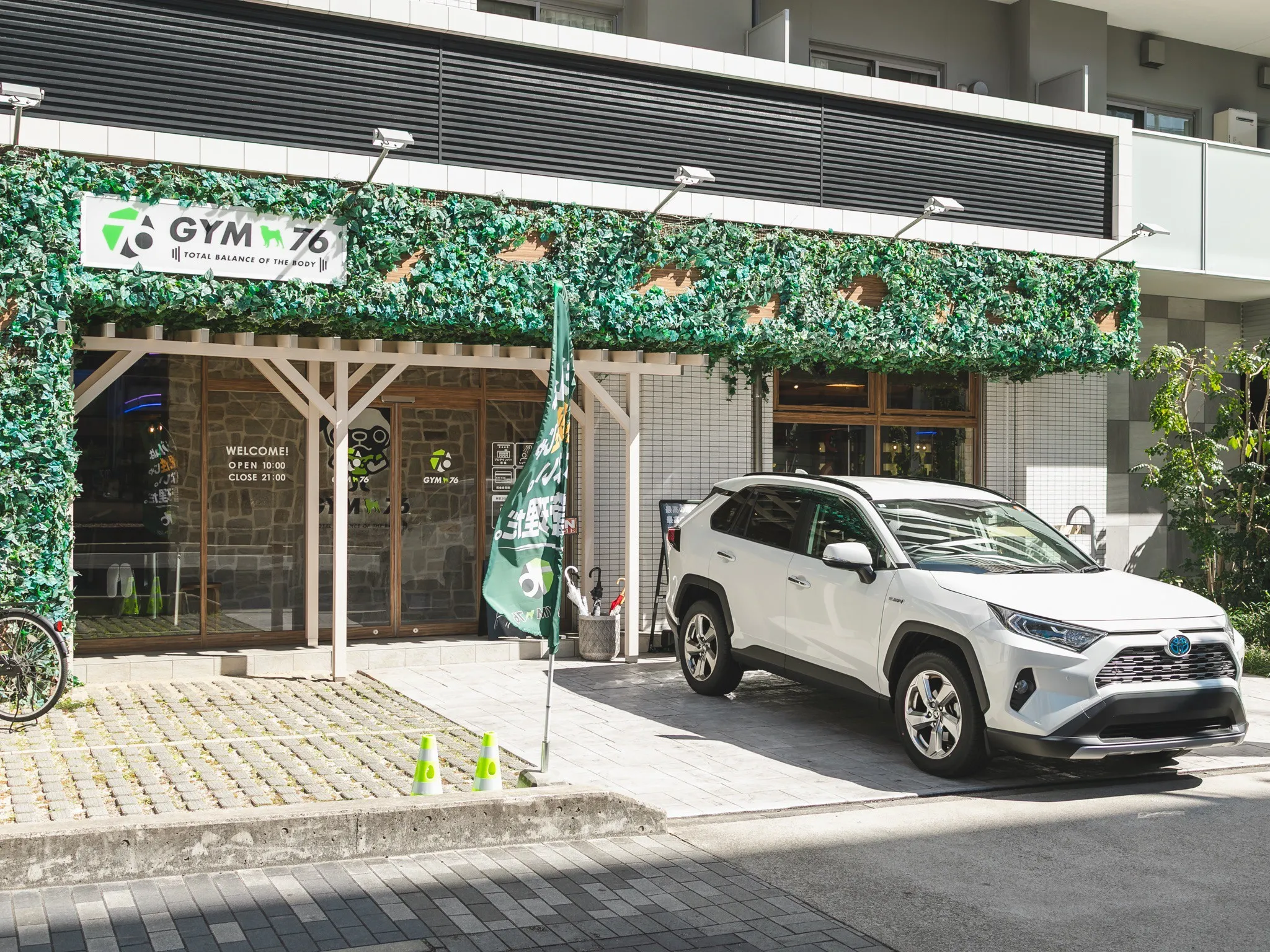 GYM76